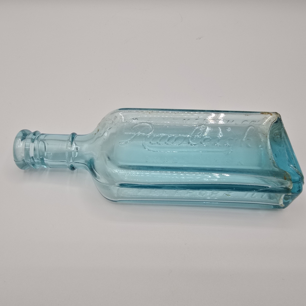 Vintage W.T. Rawleigh Co. Aqua Glass Bottle 6.25” Freeport Ill. Embossed - Picture 2 of 16
